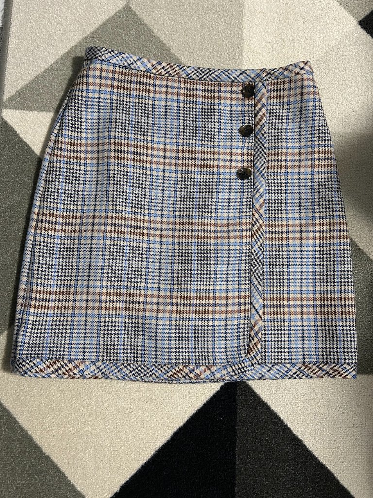 Talbots A-Line Plaid Faux-Wrap Skirt Side Button Detail Women's Size 4